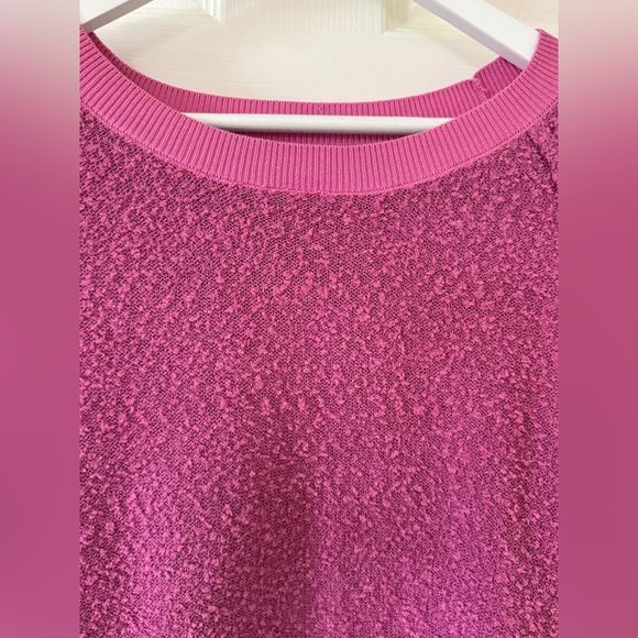 VICI Textured Fuchsia Bubble Sleeve Sweater Small Cozy Knit NWOT Fall Holiday - Picture 3 of 16